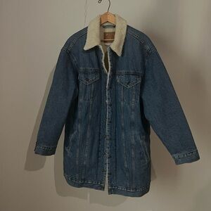 Levi's Blue Denim Jacket with Cream Collar
